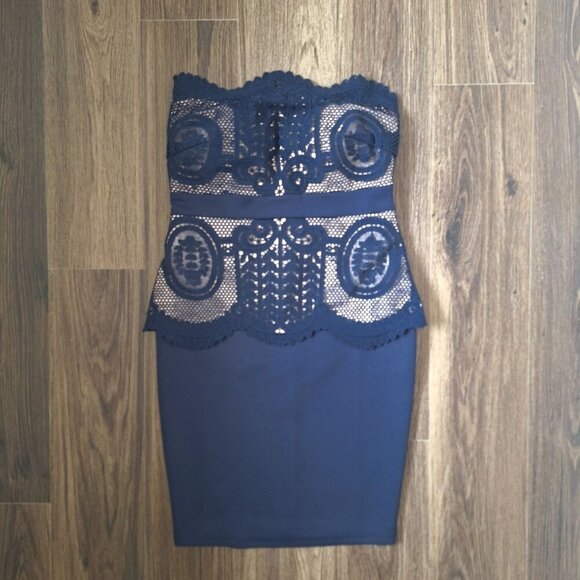 💙 Entry Eyelet Lace Bodycon Tube Corset Peplum Dress Size M - Picture 2 of 9